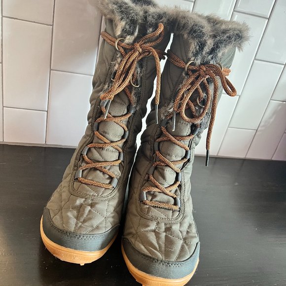 Columbia Minx Mid Snow boot - Picture 1 of 6
